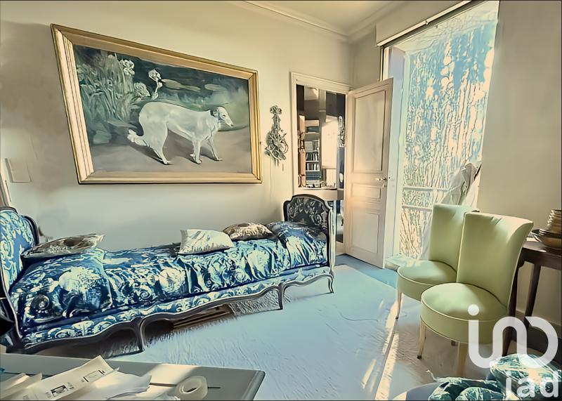 Maison - 228 m² - 10 pièces