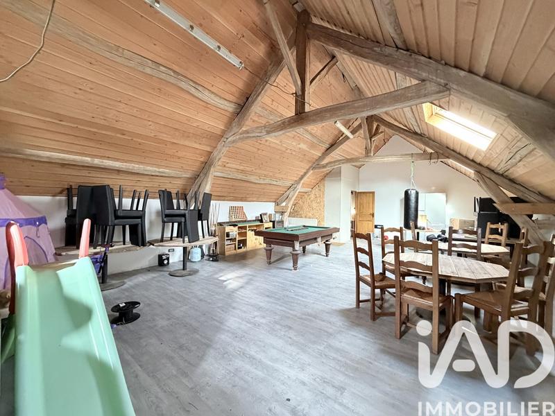 Maison - 136 m² - 7 pièces