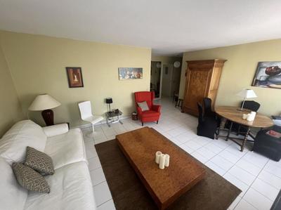 Appartement - 72 m² - 3 pièces