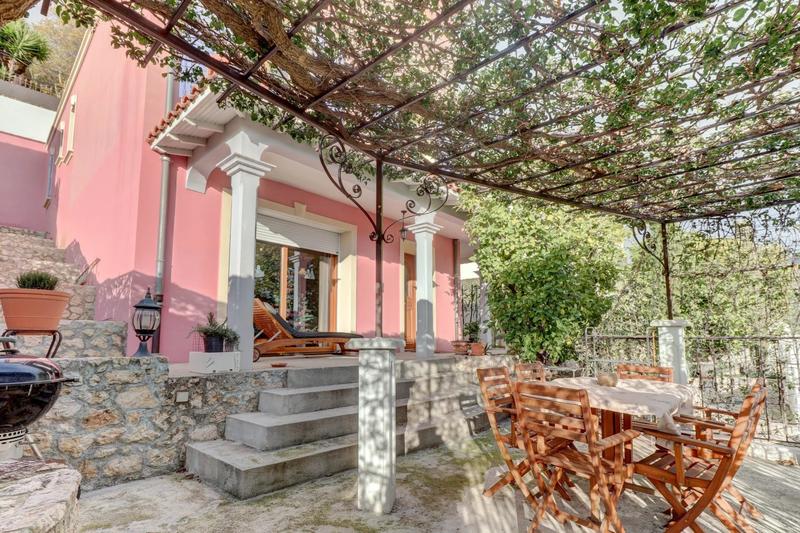 Maison - 116 m² - 6 pièces