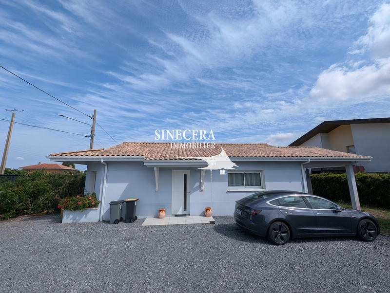 Local commercial - 88 m² - 3 pièces