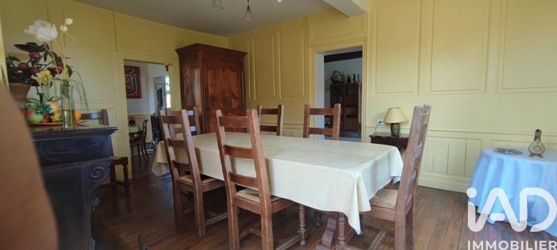 Maison - 343 m² - 10 pièces