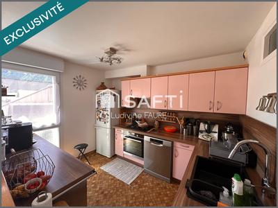 Duplex - 97 m² - 6 pièces