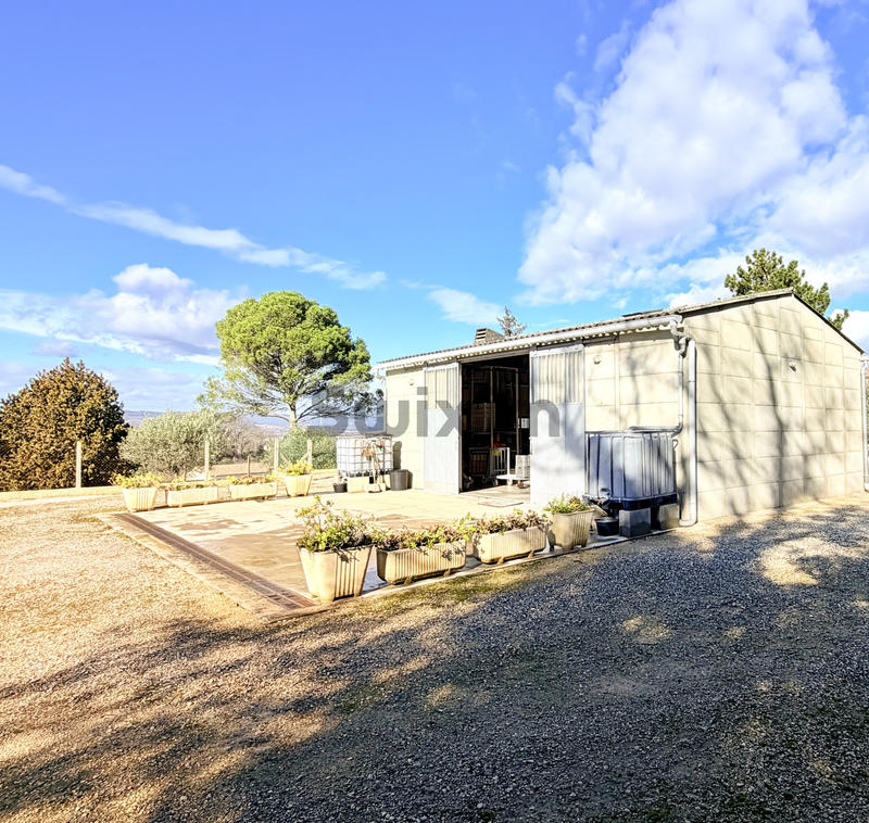 Villa - 270 m² - 8 pièces