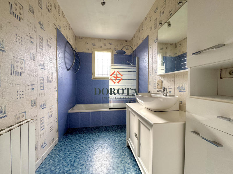 Maison - 91 m² - 4 pièces