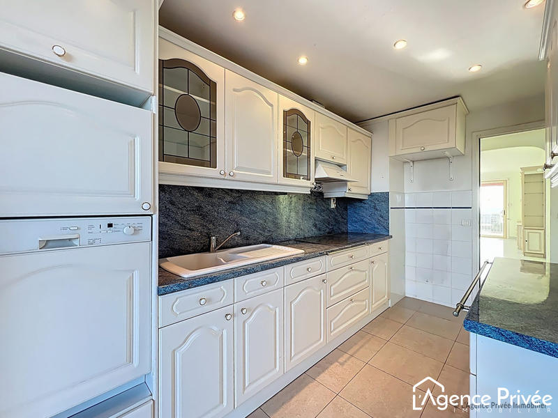 Appartement - 74 m² - 3 pièces