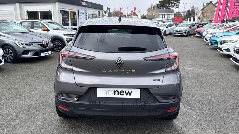 Renault Captur E-Tech full hybrid 145 ch Techno