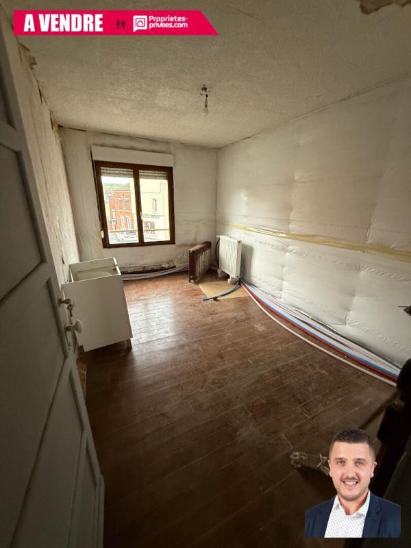 Immeuble - 217 m² - 10 pièces