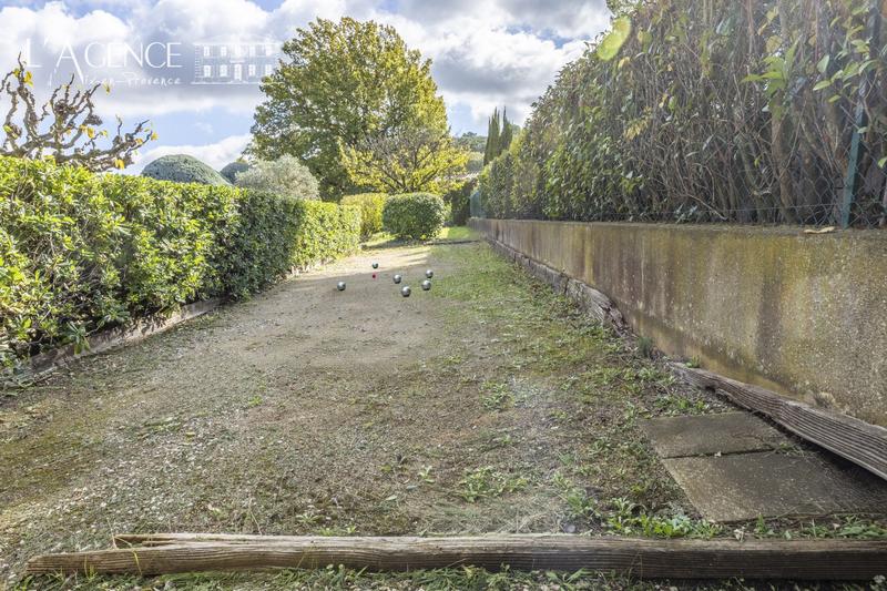 Maison - 139 m² - 6 pièces