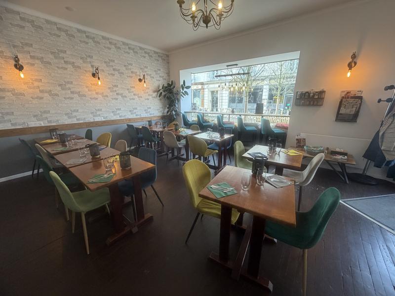 Fonds de commerce - Local commercial - 75 m²