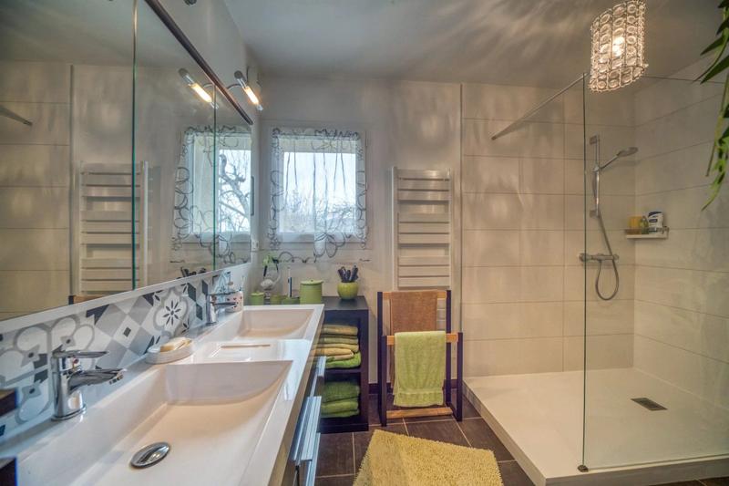 Maison - 143 m² - 7 pièces