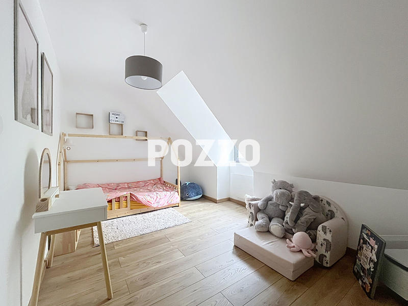 Maison - 166 m² - 6 pièces