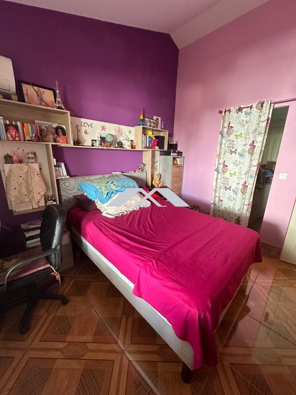 Maison traditionnelle - 92 m² - 7 pièces