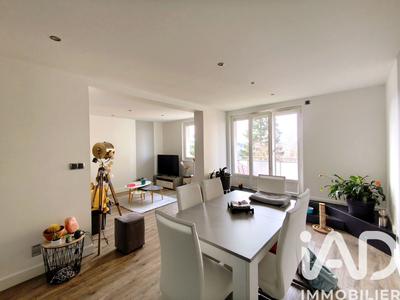 Appartement - 74 m² - 3 pièces