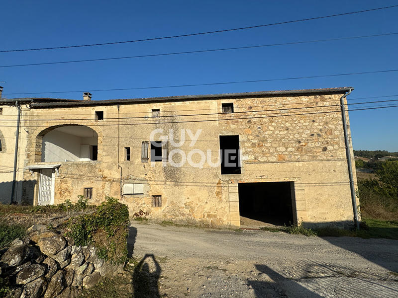 Maison - 400 m² - 9 pièces