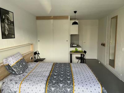 Studio - 17 m² - 1 pièce