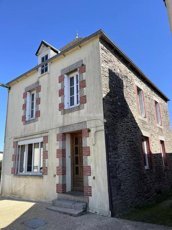 Maison - 92 m² - 4 pièces