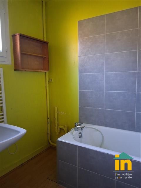 Maison de ville - 69 m² - 4 pièces