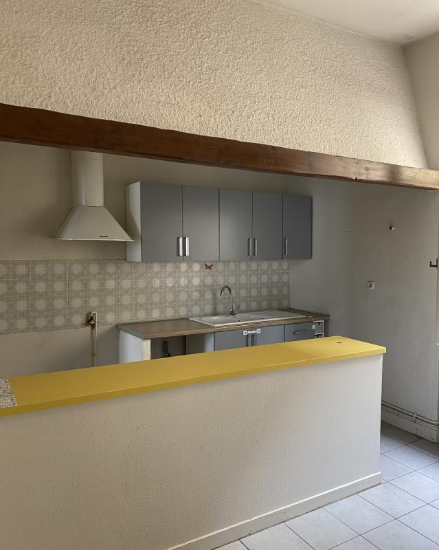 Appartement - 85 m² - 3 pièces