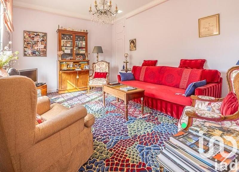 Maison - 195 m² - 6 pièces