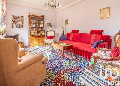 Maison - 195 m² - 6 pièces