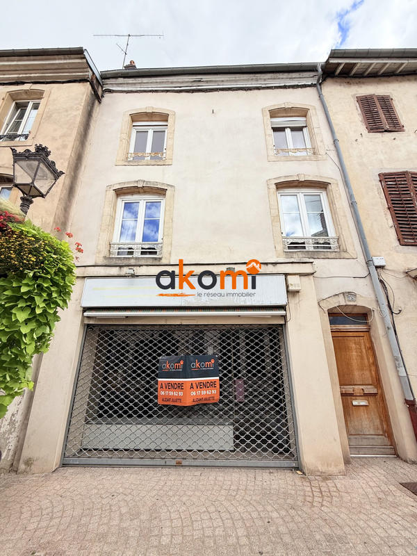 Local commercial - 78 m² - 2 pièces