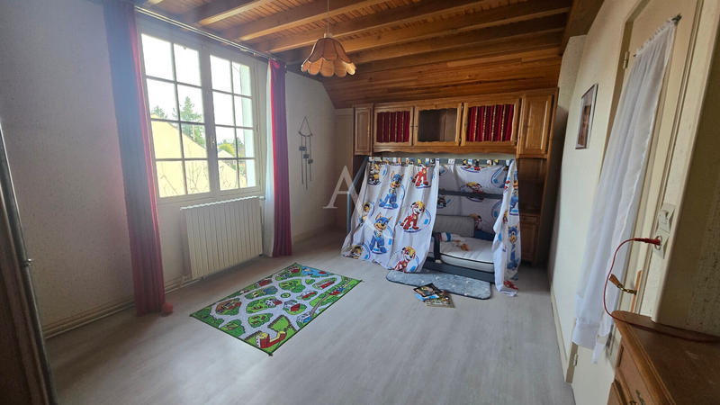 Maison - 120 m² - 5 pièces