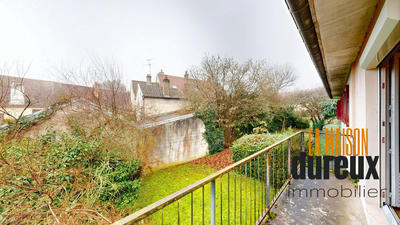 Maison - 107 m² - 5 pièces