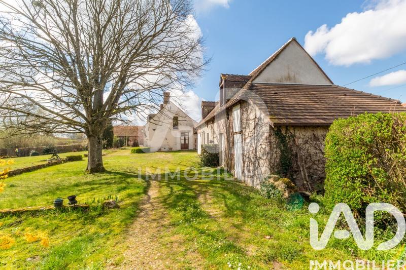 Maison - 206 m² - 7 pièces