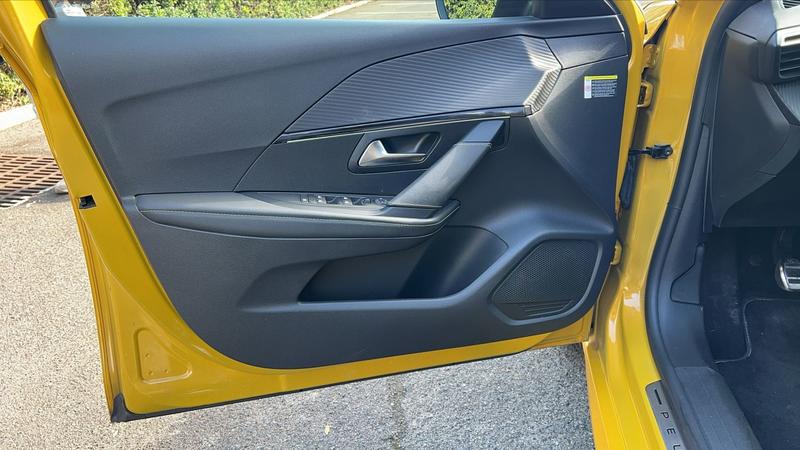 Peugeot 208 II 1.2 PureTech 100 Gt