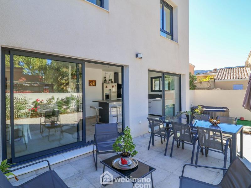 Villa - 141 m² - 5 pièces