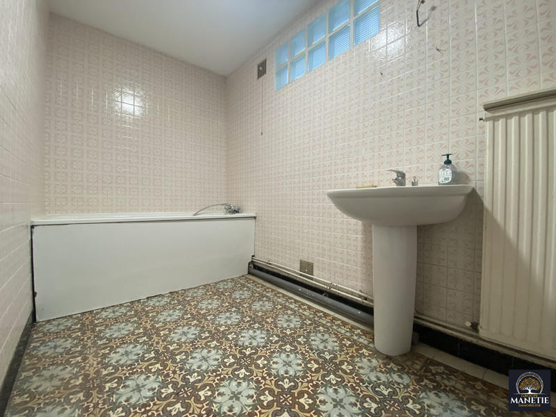 Maison - 144 m² - 8 pièces