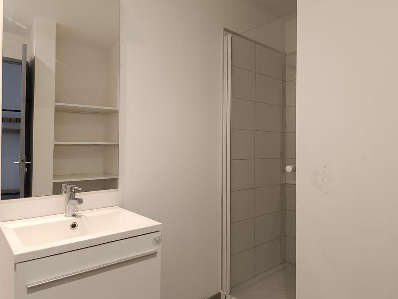 Appartement - 84 m² - 3 pièces