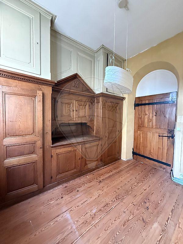 Appartement - 280 m² - 6 pièces