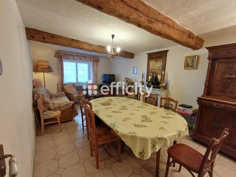 Maison - 201 m² - 6 pièces