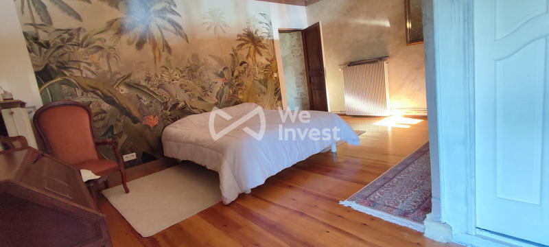 Maison ancienne - 320 m² - 11 pièces