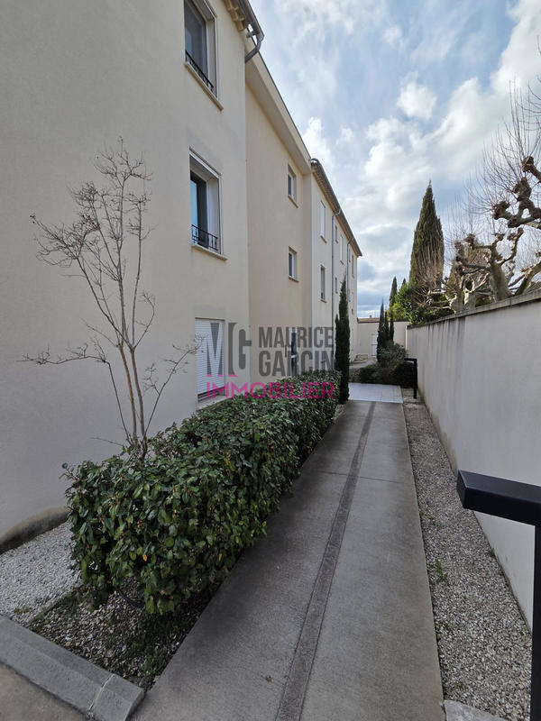 Appartement - 98 m² - 4 pièces