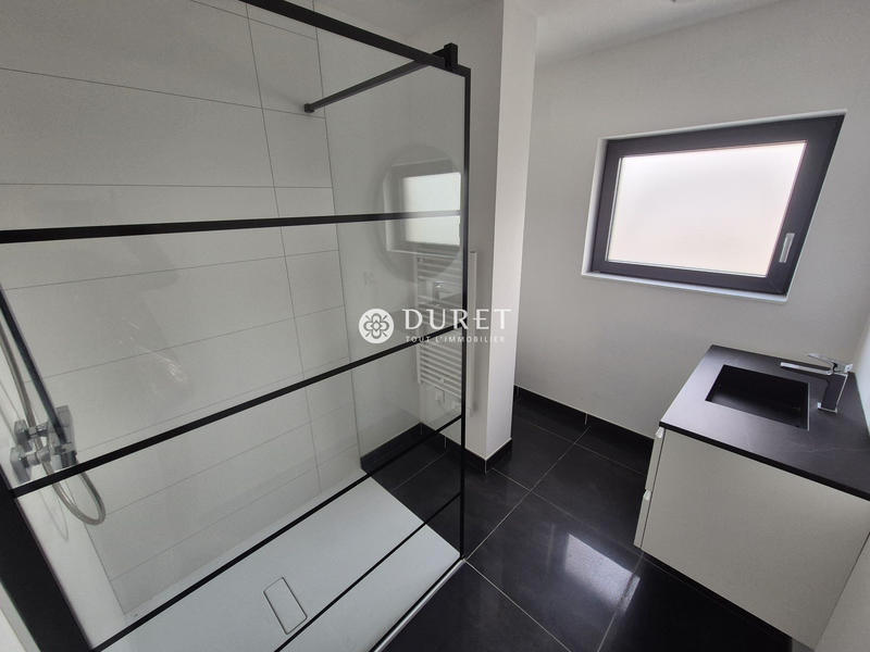 Maison contemporaine - 130 m² - 5 pièces