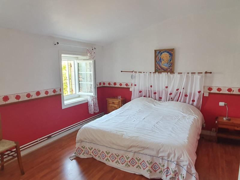 Maison - 245 m² - 7 pièces