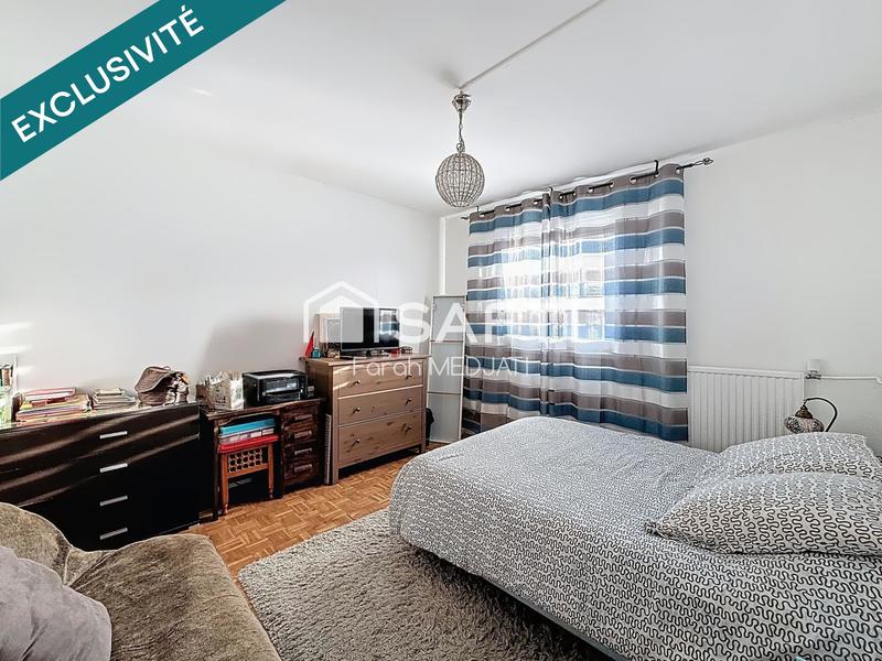 Maison - 141 m² - 9 pièces