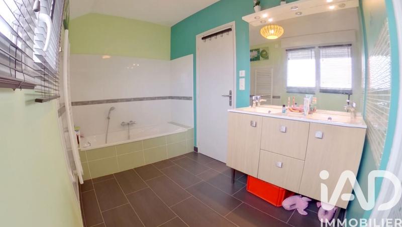 Maison - 145 m² - 7 pièces