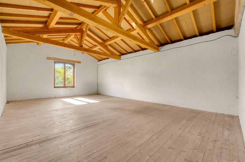 Maison ancienne - 315 m² - 10 pièces