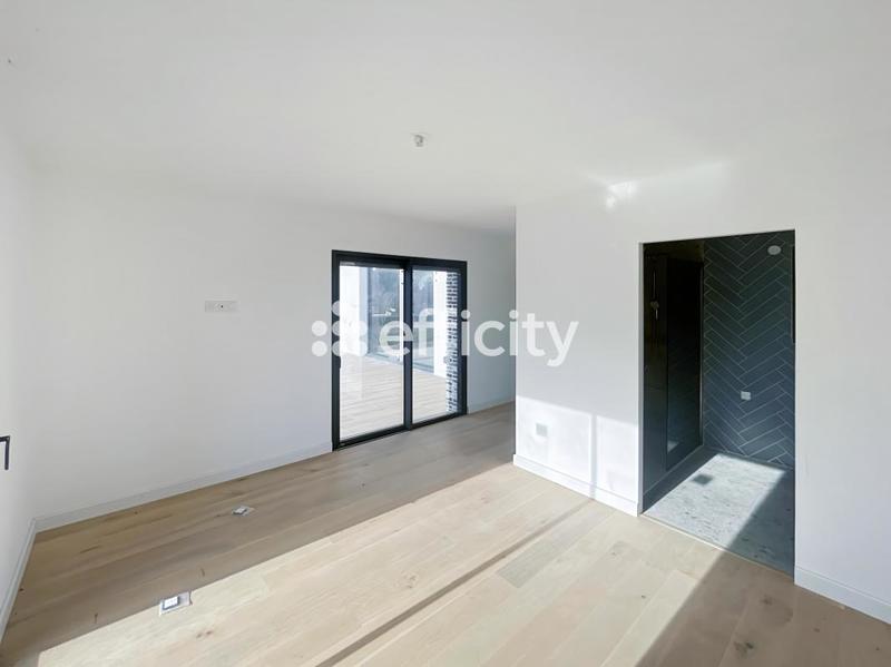 Maison - 150 m² - 4 pièces