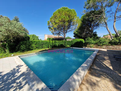 Maison - 197 m² - 5 pièces