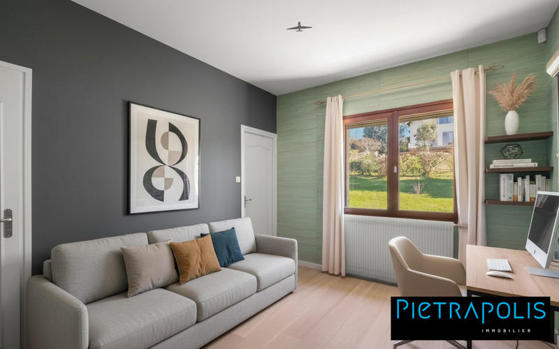 Maison - 210 m² - 5 pièces