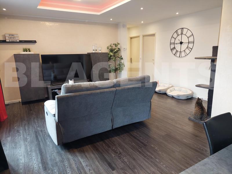 Appartement - 72 m² - 3 pièces