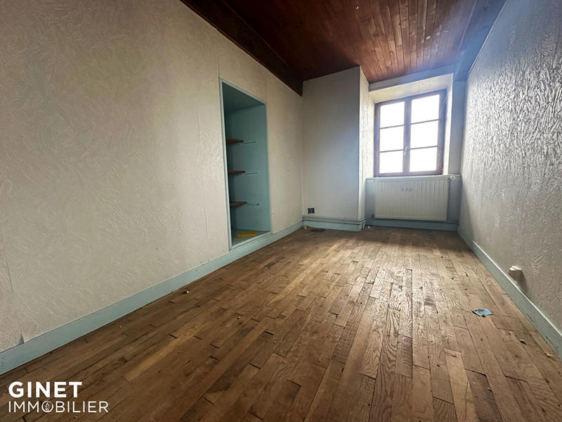 Maison - 130 m² - 8 pièces