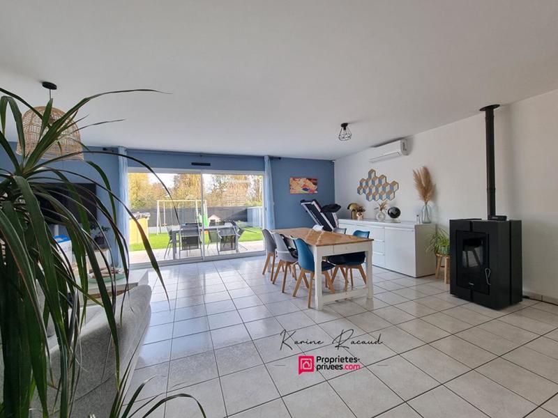 Maison - 95 m² - 5 pièces