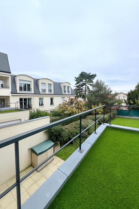 Duplex - 181 m² - 7 pièces