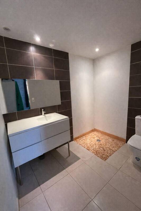 Maison - 180 m² - 5 pièces